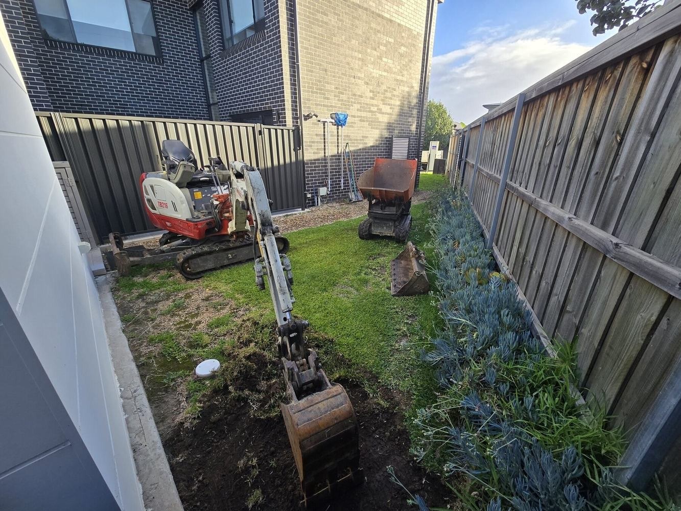 Emerald Hills Granny-Flat Access Path — before view 2