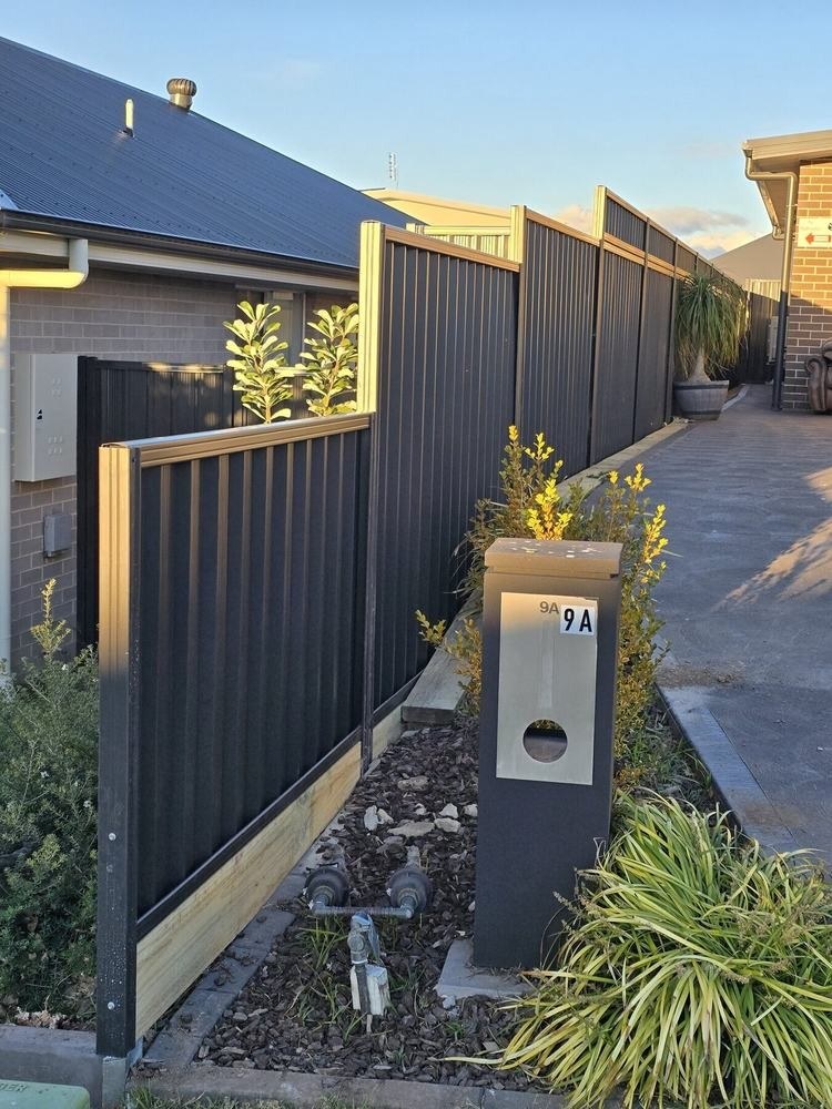 Tahmoor Fence Topper Installation — during view 1